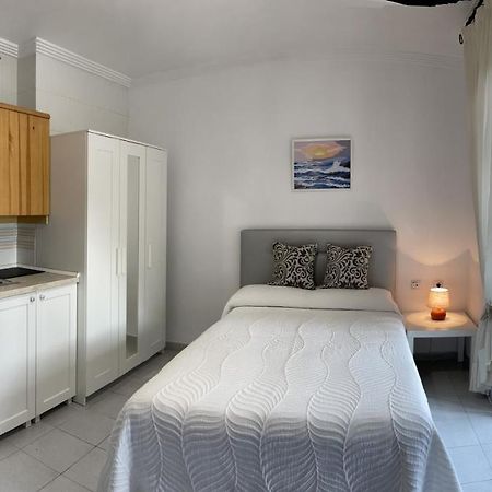 Appartamento Studio In The Sun Torrevieja Esterno foto