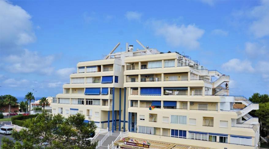 Appartamento Studio In The Sun Torrevieja Esterno foto